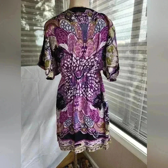 Magazine   elastic waist colorful v neck dress  Sz L - Picture 3 of 6